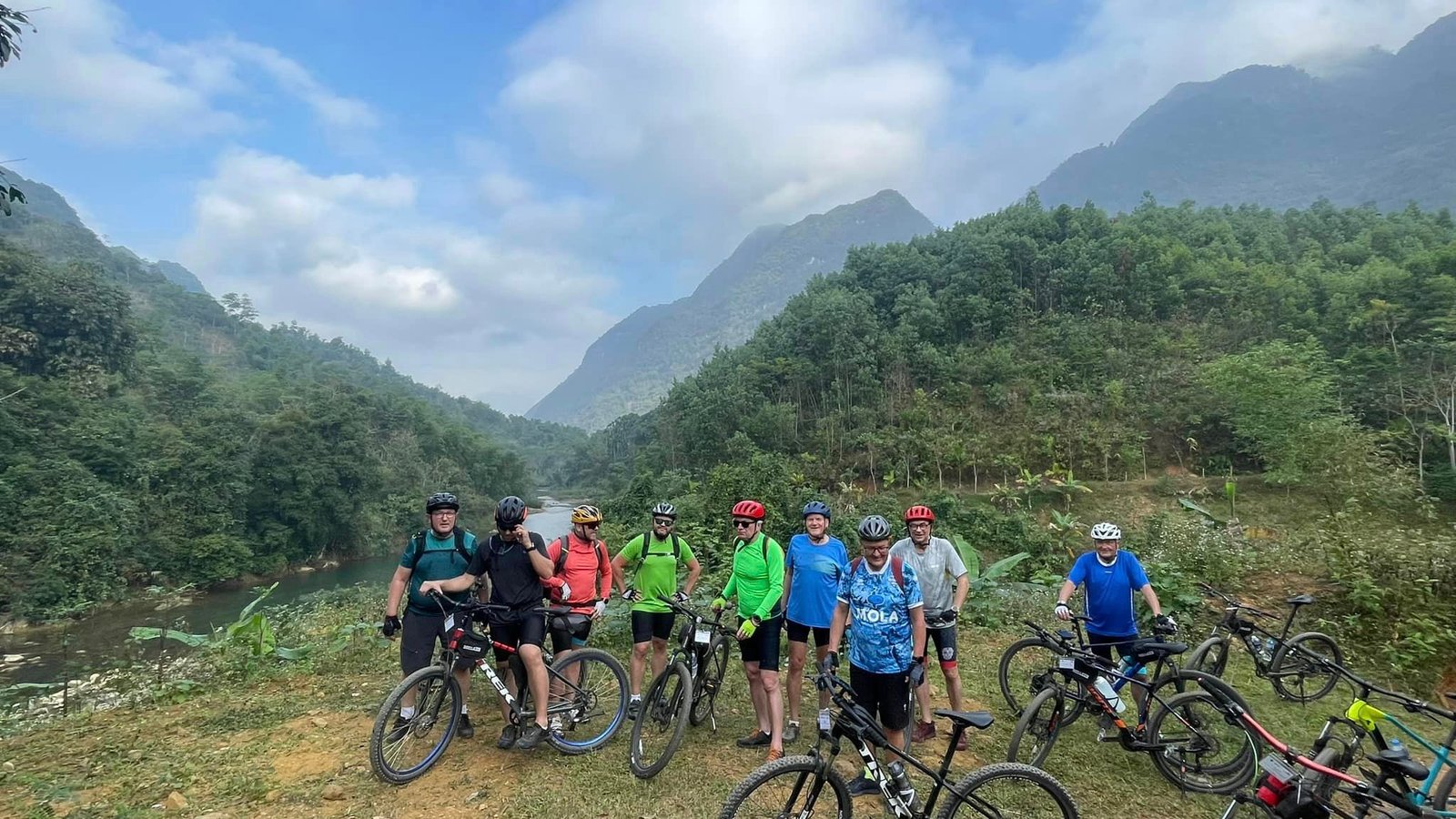 Biking North West Vietnam Start From Hanoi 6 Day Tour